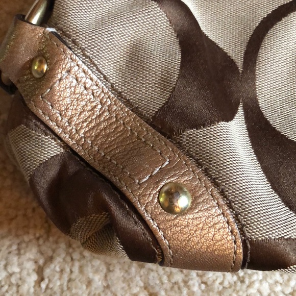 Coach shoulder bag - Picture 2 of 9